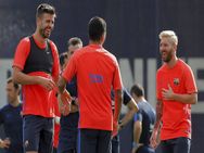 Pique Agrees With Extra Holidays For Neymar