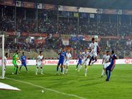 Isl Fc Goa Mumbai City Fc Settle A 0 0 Draw
