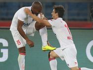 Isl Delhi Dynamos Thump Fc Goa 5 1 Inch Closer Semis