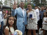 Argentine Football Star Carlos Tevez Marries Childhood Sweetheart