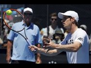 Australian Open Top Seed Andy Murray Stunned Byunseeded Mischa Zverev In Fourth Round