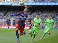 King S Cup Neymar Penalty Helps Barcelona Beat Real Sociedad In Quarters