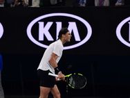Australian Open Rafael Nadal Edges Grigor Dimitrov Sets Up Final Roger Federer