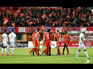 Hil 2017 Ashley Jackson Scores Twice As Ranchi Rays Thrash Dabang Mumbai