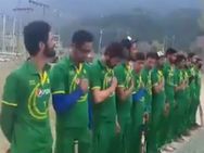 Kashmir Local Cricket Team Sings Pakistan National Anthem