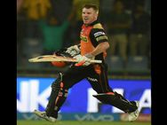 Ipl 2017 David Warner Slams 43 Ball Hundred Twitterati In His Awe