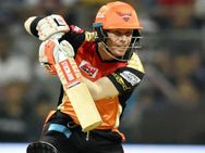 Ipl 2017 Did Srh Captain David Warner Cheat Against Mi