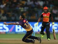 Ipl 2017 Nathan Coulter Nile S Stunning Return Catch Is Must Watch Kkr Vs Srh