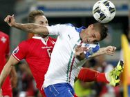 Marco Verratti Closing On Barcelona Move Attends Secret Meeting Ibiza