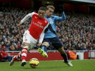 Chelsea Make Opening Bid Arsenal Star