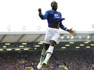 Manchester United Agree Fee Sign Everton Striker Romelu Lukaku