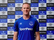 I Used Wear Everton S Pyjamas At Home Says Wayne Rooney
