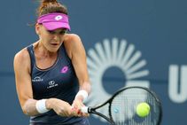 Radwanska Too Good Bouchard Connecticut Open Wta Tour