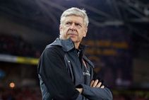 Wenger Doubts Tottenham Can Fill Wembley This Season