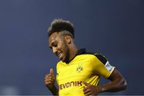 Pierre Emerick Aubameyang Intends Borussia Dortmund Stay