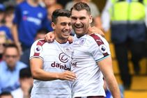 Chelsea 2 Burnley 3 Nine Man Champs In Shock Defeat