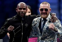 Twitter Moment Floyd Mayweather Conor Mcgregor Vegas