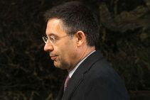 Barcelona Threaten Legal Action Paulinho Josep Maria Bartomeu Laliga