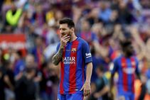 Lionel Messi Blocks Coutinho Barcelona Move
