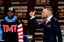 Boxers Mcgregor Mayweather Request Smaller Gloves