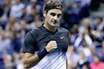 Roger Federer Plays Down Back Worries Us Open Battle Frances Tiafoe