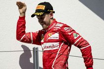Vettel Signs Three Year Ferrari Extension