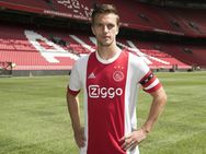 Spurs Target Joel Veltman Signs New Deal At Ajax