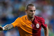 Wesley Sneijder Nice Ligue 1 Galatasaray Champions League Netherlands Transfer News