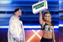 Big Update On Wwe Women S Money The Bank Cash In