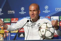 Zidane Backs Beleaguered Bale