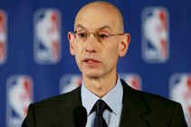 Adam Silver Expects All Nba Players Stand For National Anthem