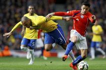 Manchester City Fear Defeat Psg Sanchez Pursuit