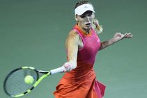 Wozniacki Blitzes Muguruza Kerber Beaten Tokyo Open