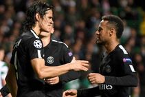 Neymar Wouldn T Have Treated Messi Like He Did Cavani Forlan