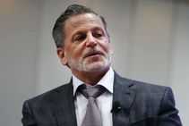 Gilbert Lebrons Trump Tweet Racist Voicemails Cavs Nba