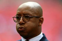 Wright Blasts Arsenal Fans After Oxlade Chamberlain Backlash