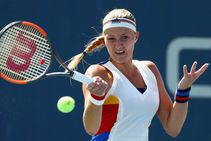 Kristina Mladenovic Tumbles Tokyo Jana Fett