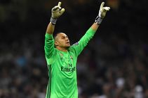 Gianluigi Buffon Real Madrid Dont Need Gianluigi Donnarumma Keylor Navas Is Great