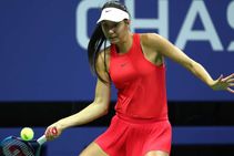 Wta Tour Dodin Babos Battle Through In Quebec City