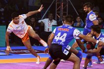 Pkl 2017 Puneri Paltan Register Convincing Win Over Haryana Steelers