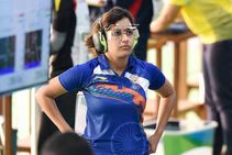 Heena Sidhu Strikes Gold Deepak Wins Bronze Commonwealth Shooting