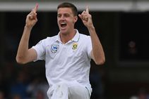 st Test Day 4 Morkel Suffers Side Strain But Proteas Close In On Victory Bangladesh