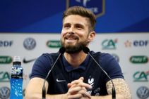 Olivier Giroud Breaks Silence On Failed Arsenal Exit
