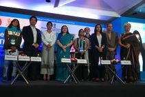 Mithali Raj Reveals Scoring Loads Runs From The Bat Gifted Sachin Tendulkar