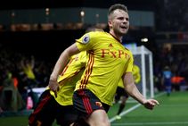 Cleverley S Stoppage Time Goal Gives Watford Win Over Arsena