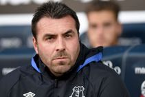 Unsworth To Take Charge Of Everton For Chelsea Efl Cup Trip