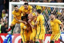 Australia 3 Honduras 1 Agg 3 1 Jedinak Fires Socceroos To World Cup