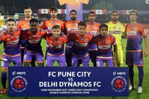 Delhi Beat Pune Isl Five Goal Thriller
