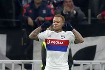 Risk Taker Depay Unbowed By Return To Saint Etienne