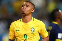 Dani Alves Gabriel Jesus Is Brazil S New Ronaldo